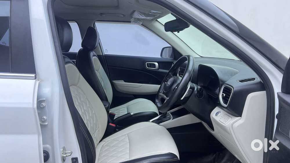 Hyundai Venue 1.0 Sx (o) Turbo Dct, 2024, Petrol