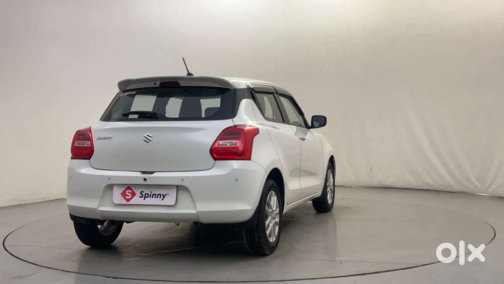 Maruti Suzuki Swift Amt Zxi, 2022, Petrol