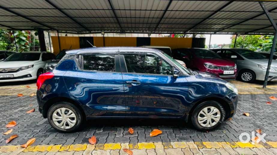Maruti Suzuki Swift Vxi Abs Bsiv, 2019, Petrol