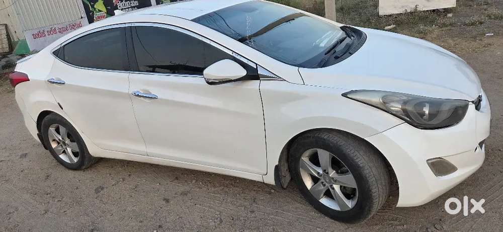 Hyundai New Elantra 2014 Diesel Well Maintained