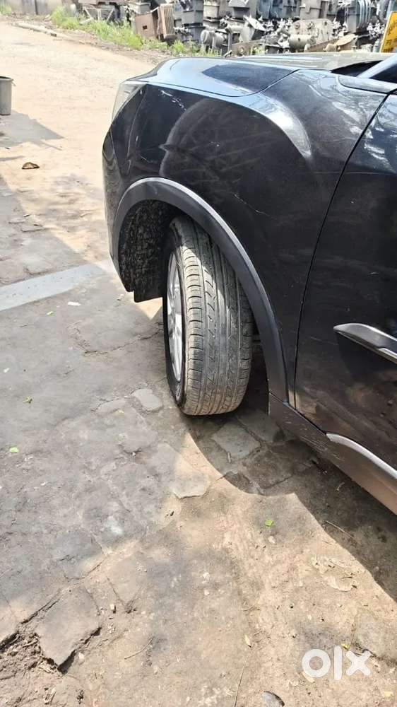Mahindra Xuv300 No Work Good Condition