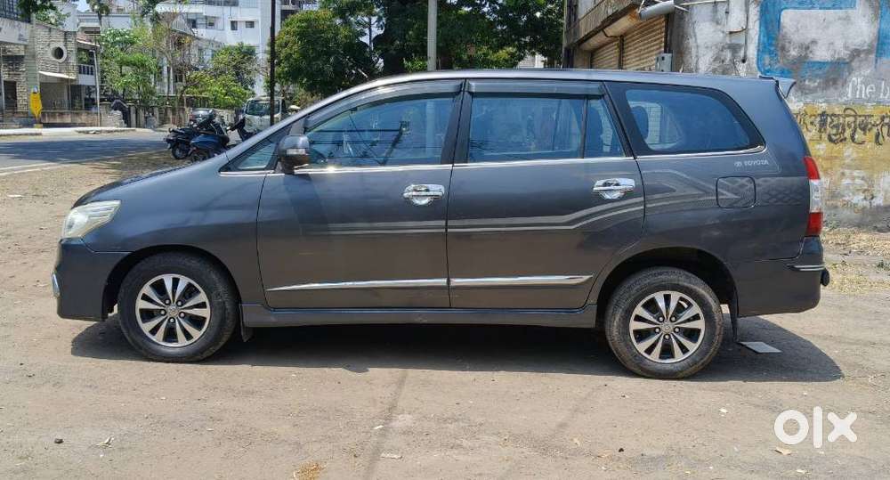 Toyota Innova 2.5 Z Diesel 7 Seater, 2015, Diesel