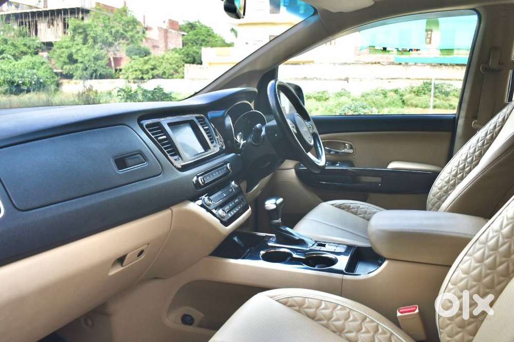 Kia Carnival Limousine Plus 7 Str, 2022, Diesel