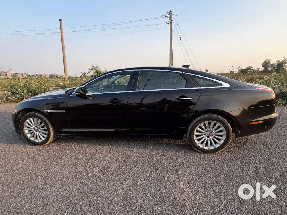 Jaguar Xj 2017 Petrol Well Maintained