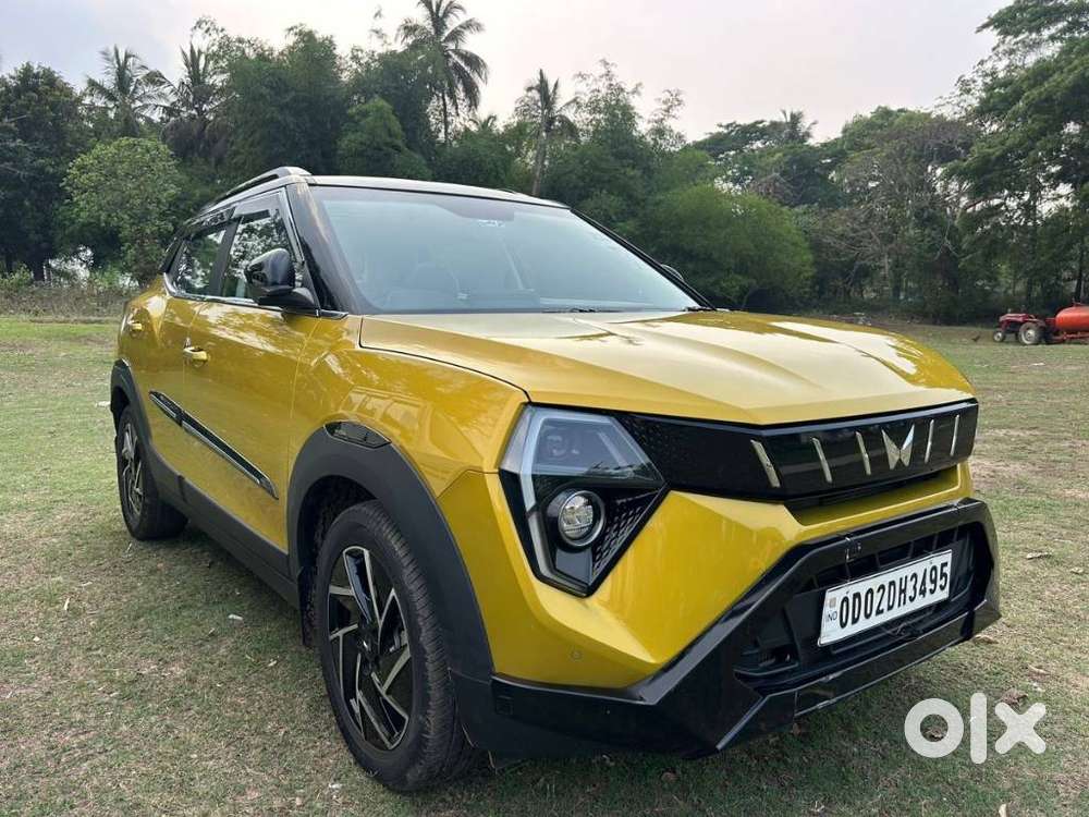 Mahindra Xuv 3xo Ax7l Petrol Mt, 2025, Petrol