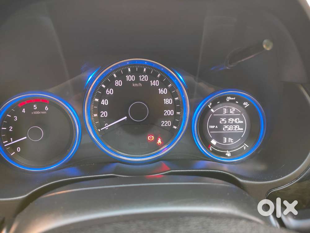 Tata Tiago 1.2 Revotron Xza Plus Amt, 2022, Petrol