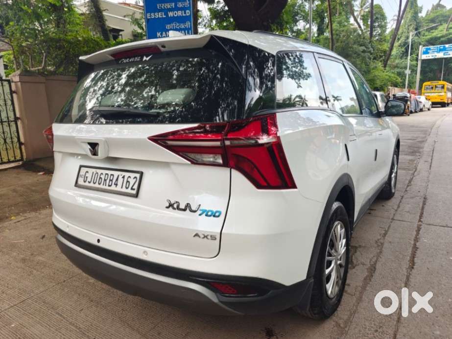 Mahindra Xuv700 2.2 Ax 5 Diesel At 7 Str, 2025, Diesel