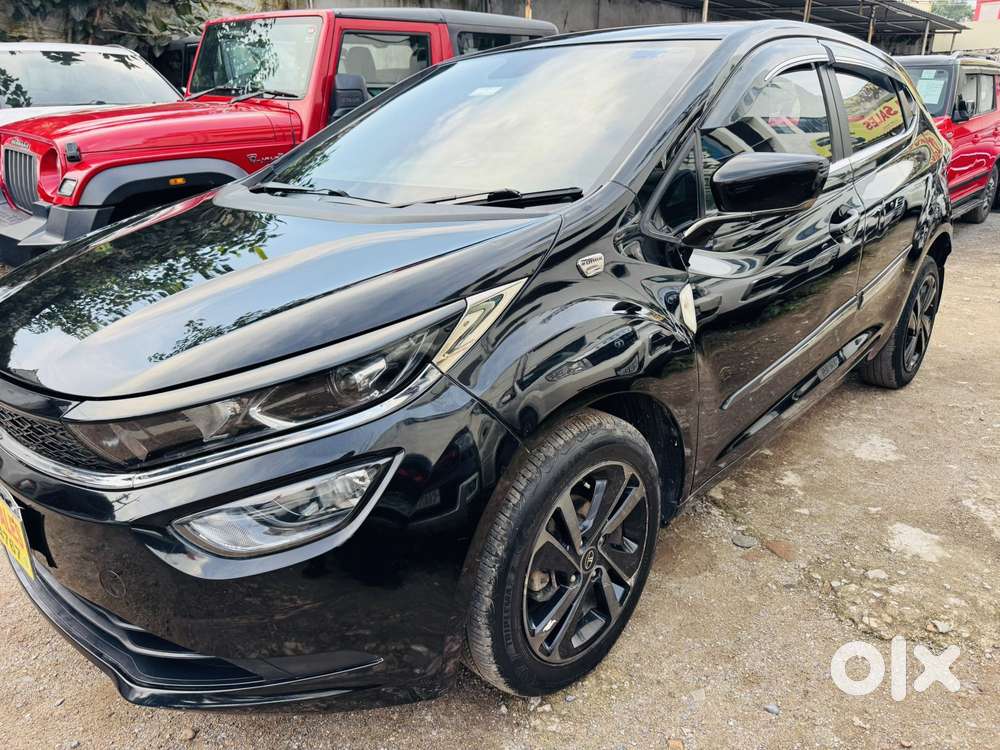 Tata Altroz Xz Plus (s) Dark Edition, 2024, Petrol