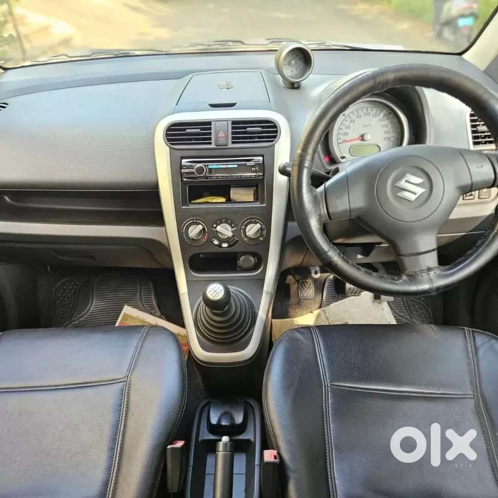 Maruti Suzuki Ritz Genus Vxi, 2010, Petrol