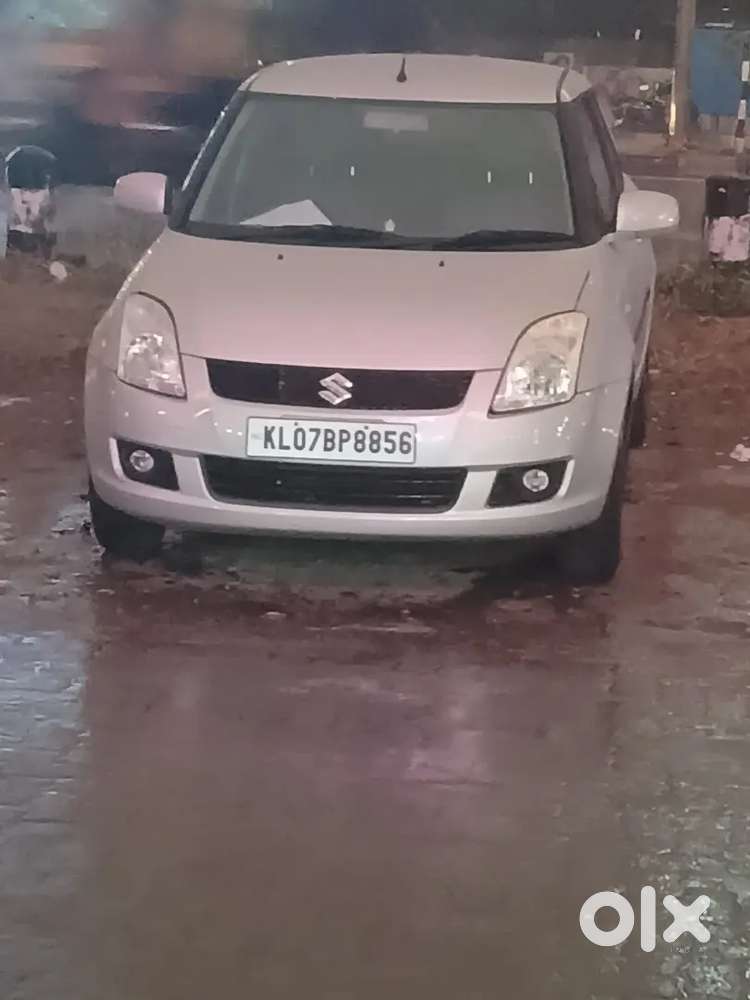 Maruti Suzuki Swift 2010 Petrol 83000 Km Driven