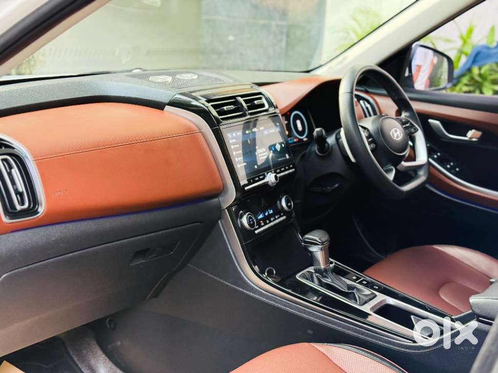Hyundai Alcazar 2.0 Platinum (o) Petrol At 6 Str, 2023, Petrol