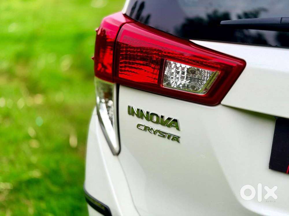 Toyota Innova Crysta Zx 2.4 Diesel 7 Seater, 2022, Diesel