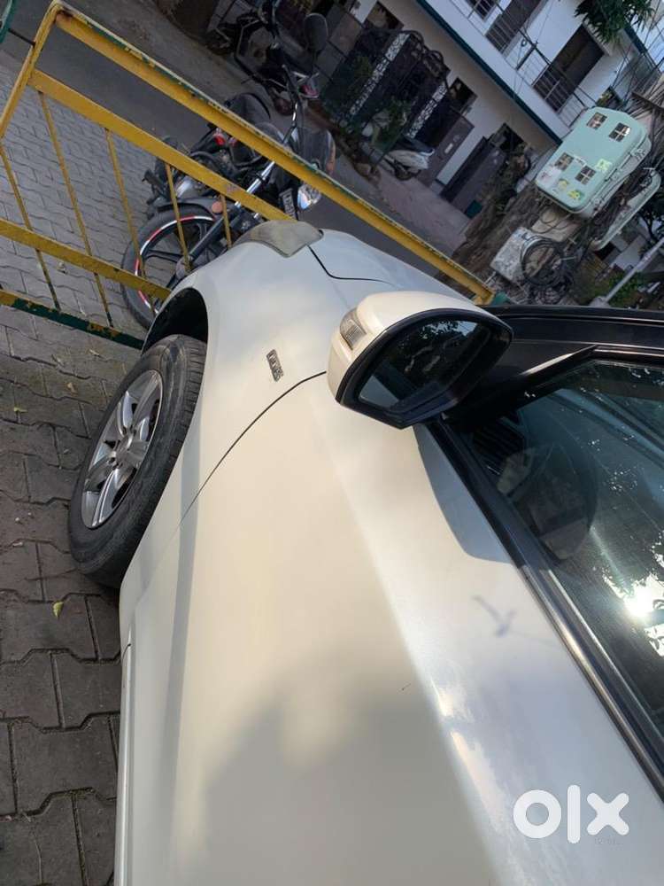 2013 Maruti Suzuki Dzirediesel Car