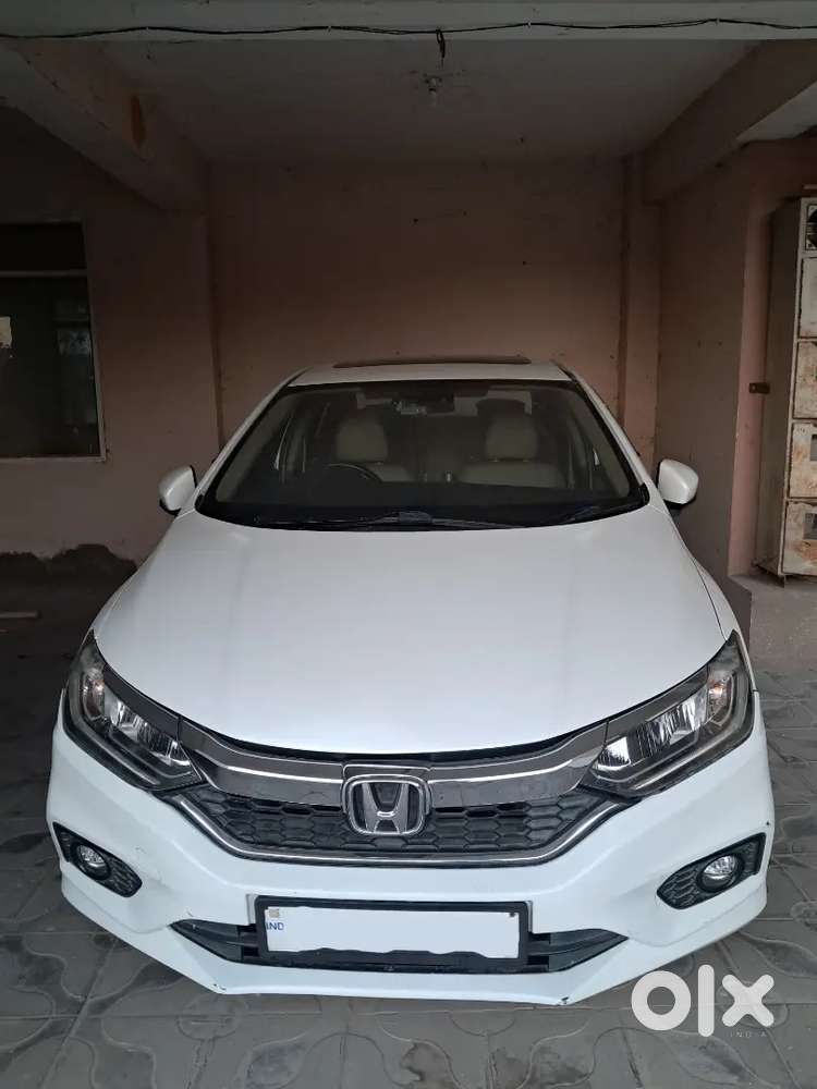 Top Model Honda City Automatic 2017