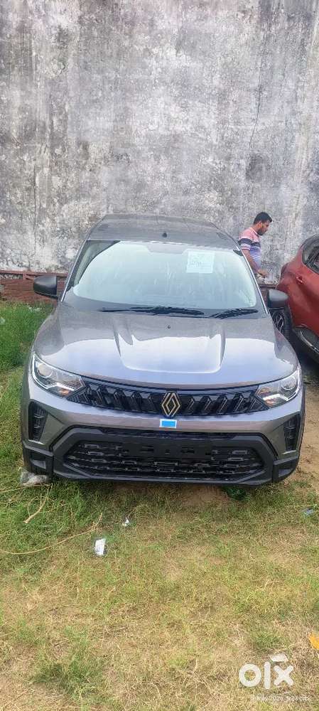 Renault Triber Techno Petrol 2026
