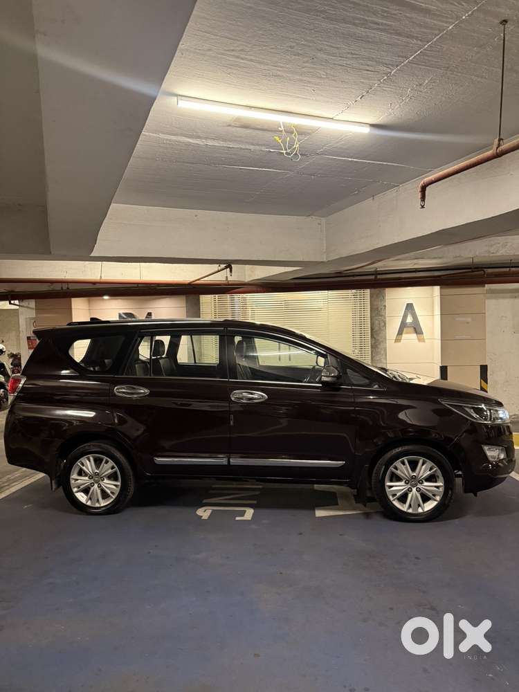 Toyota Innova Crysta Zx 2.4 Diesel 7 Seater, 2016, Diesel