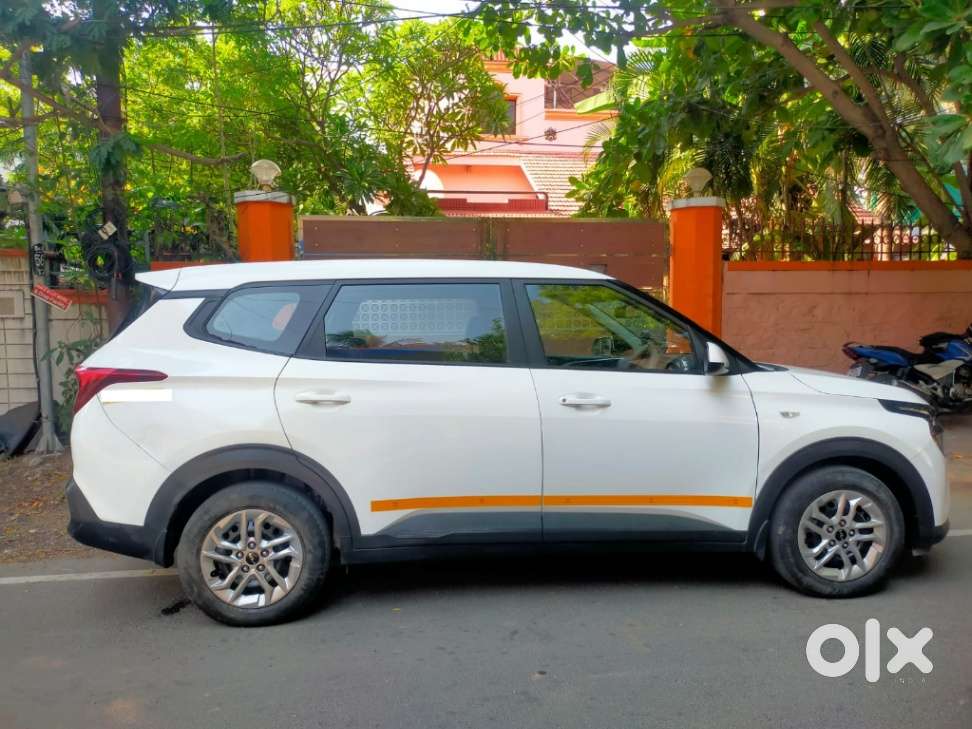 Kia Carens D1.5 Luxury 7str 6mt, 2023, Diesel