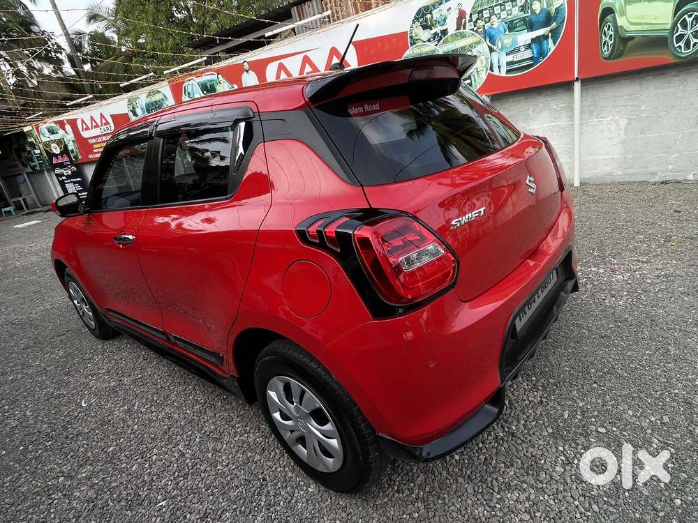 Maruti Suzuki Swift Vxi + Manual, 2023, Petrol
