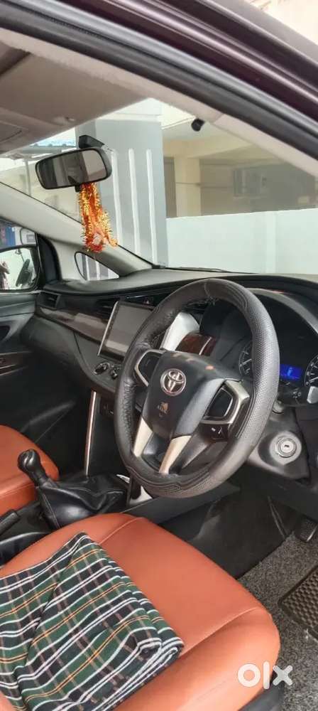 Toyota Innova Crysta 2016