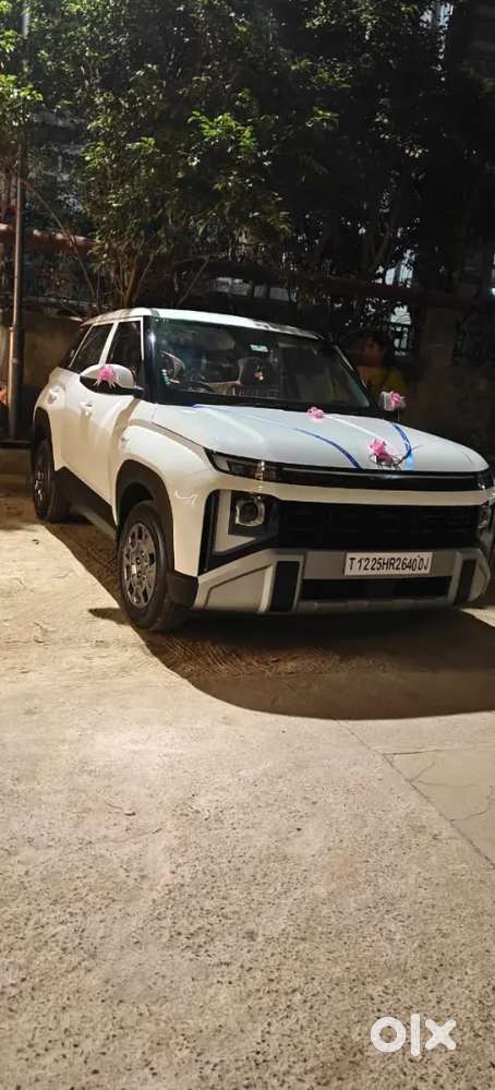 2key Avilable New Show Room Condition Gaadi Hai Singal Hand Drive And