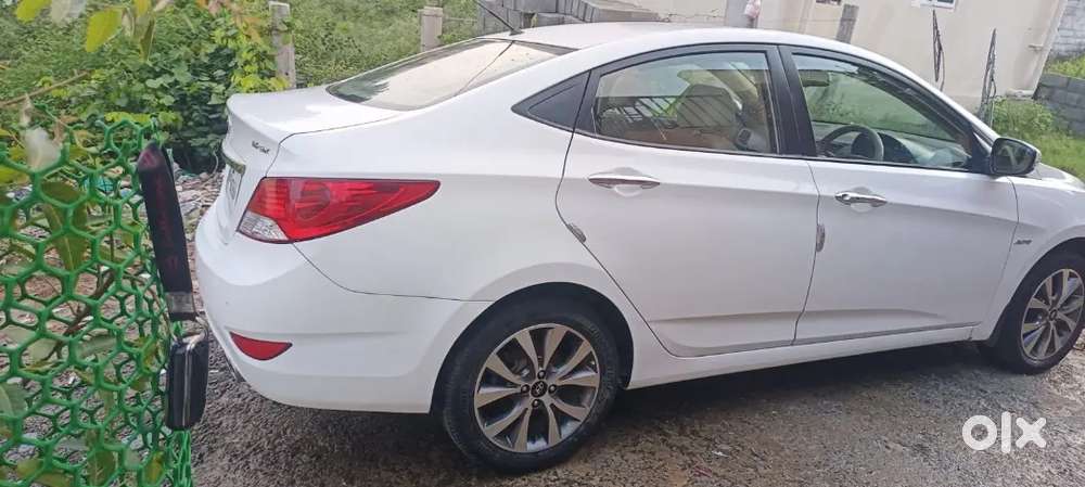 Hyundai Verna 1.6 S 2013
