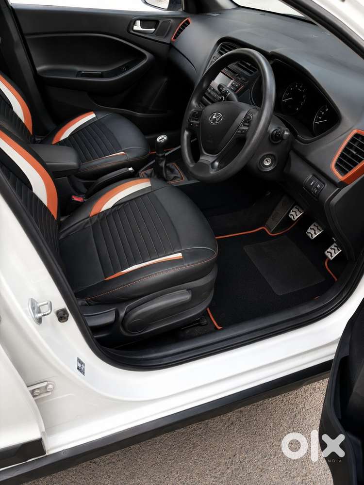 Hyundai I20 Active 2015 Petrol Well Maintained