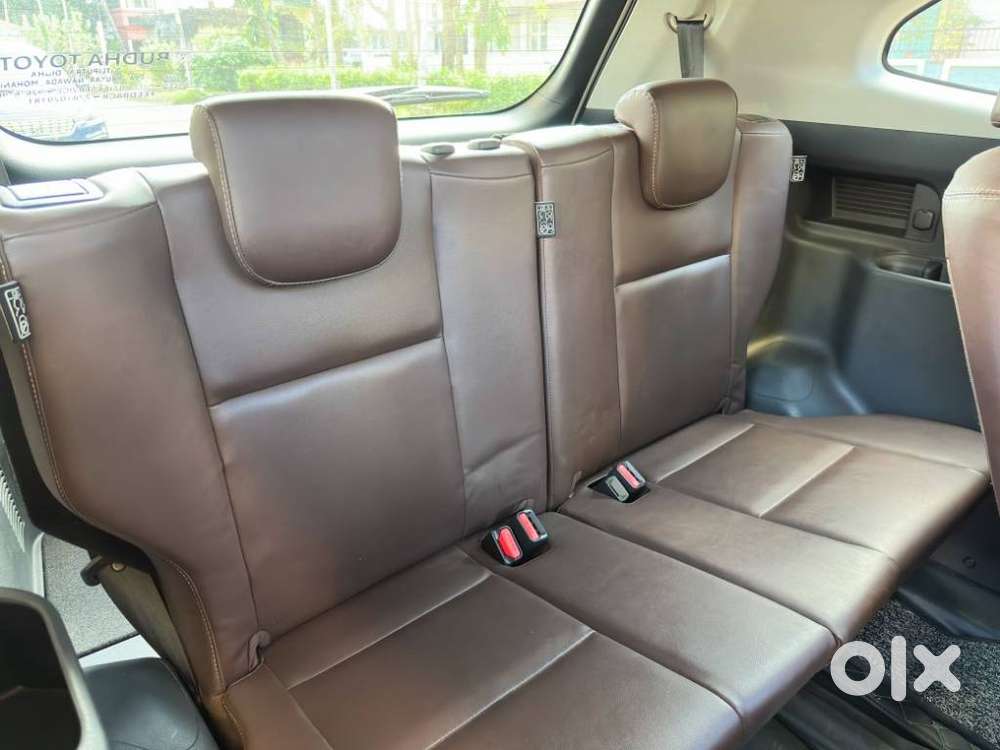 Toyota Innova Hycross 2.0 Zx (o) Hybrid 7 Str, 2025, Cng & Hybrids
