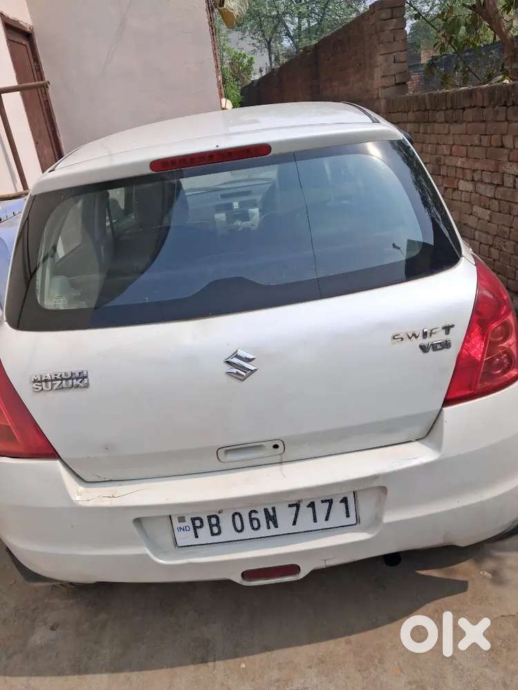 Maruti Suzuki Swift 2011