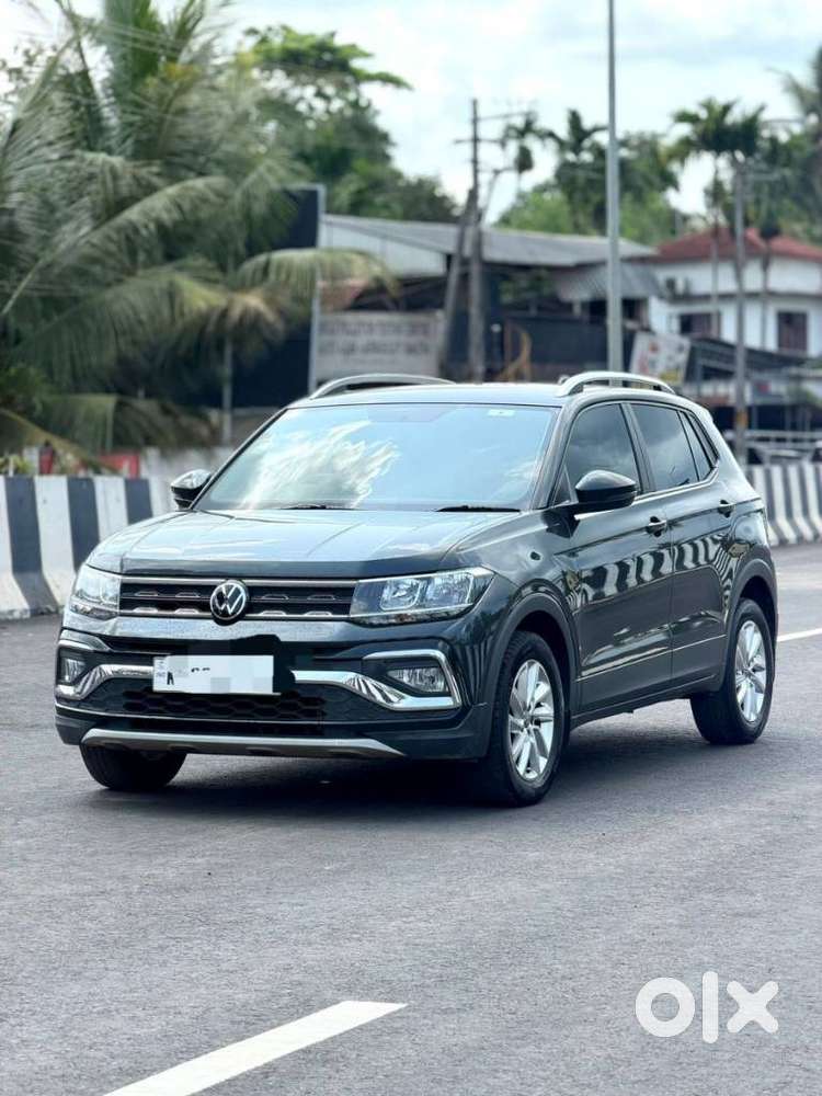 Volkswagen Taigun 1.0 Tsi Highline At, 2022, Petrol