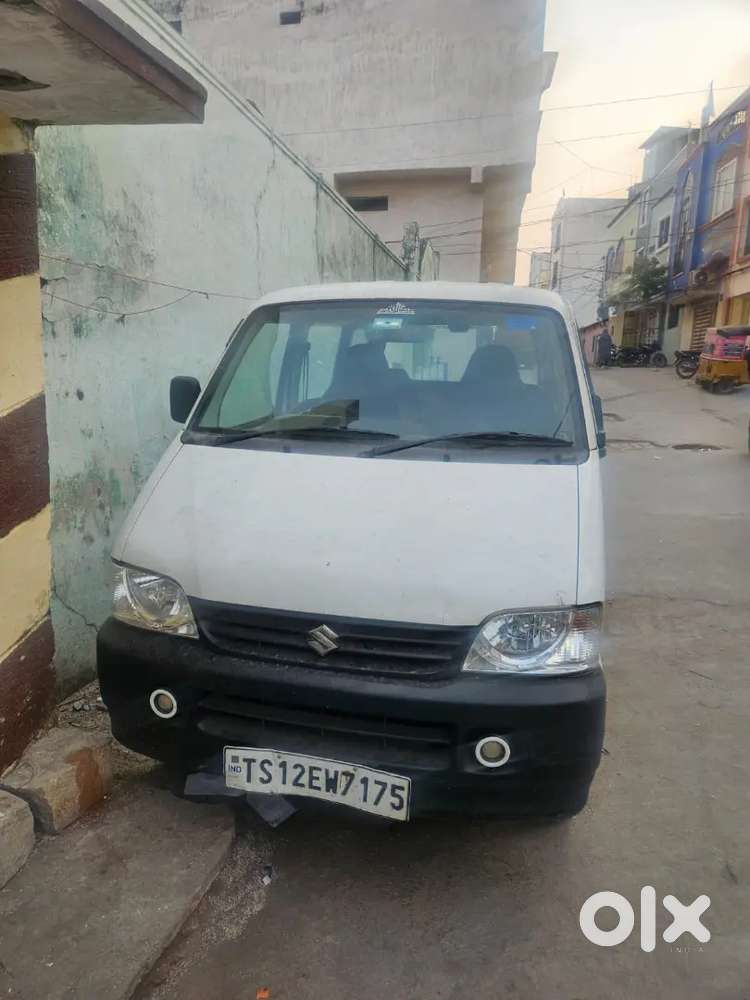 Maruti Suzuki Eeco 5 Setters