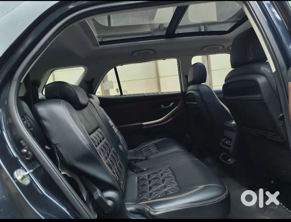 2022 Alcazar Prestige Diesel Automatic Sunroof First Owner 16,49,000/-