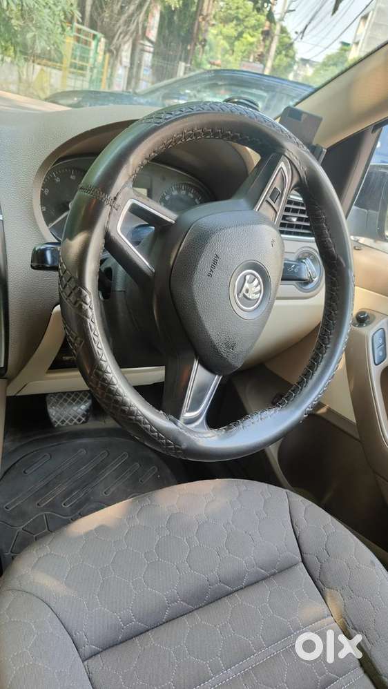 Skoda Rapid Elegance Petrol Automatic 2014