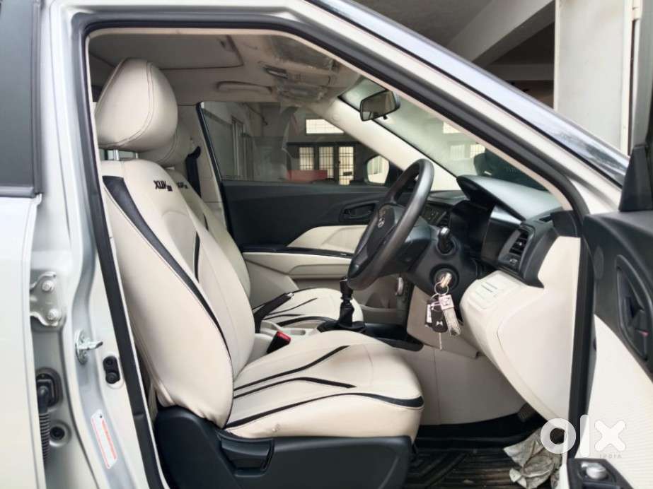 Mahindra Xuv300 W6, 2022, Petrol