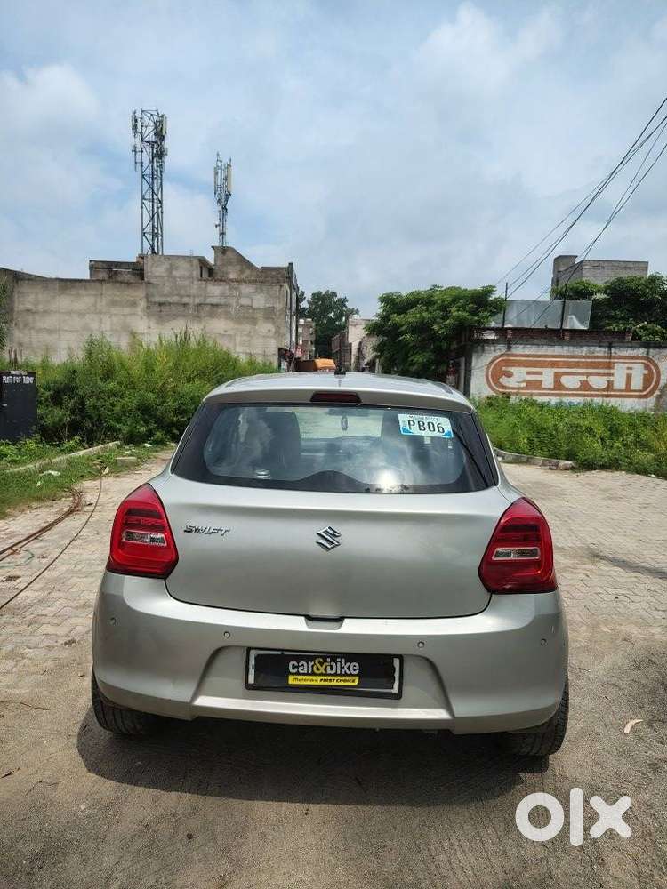 Maruti Suzuki Swift Vxi Optional, 2023, Petrol
