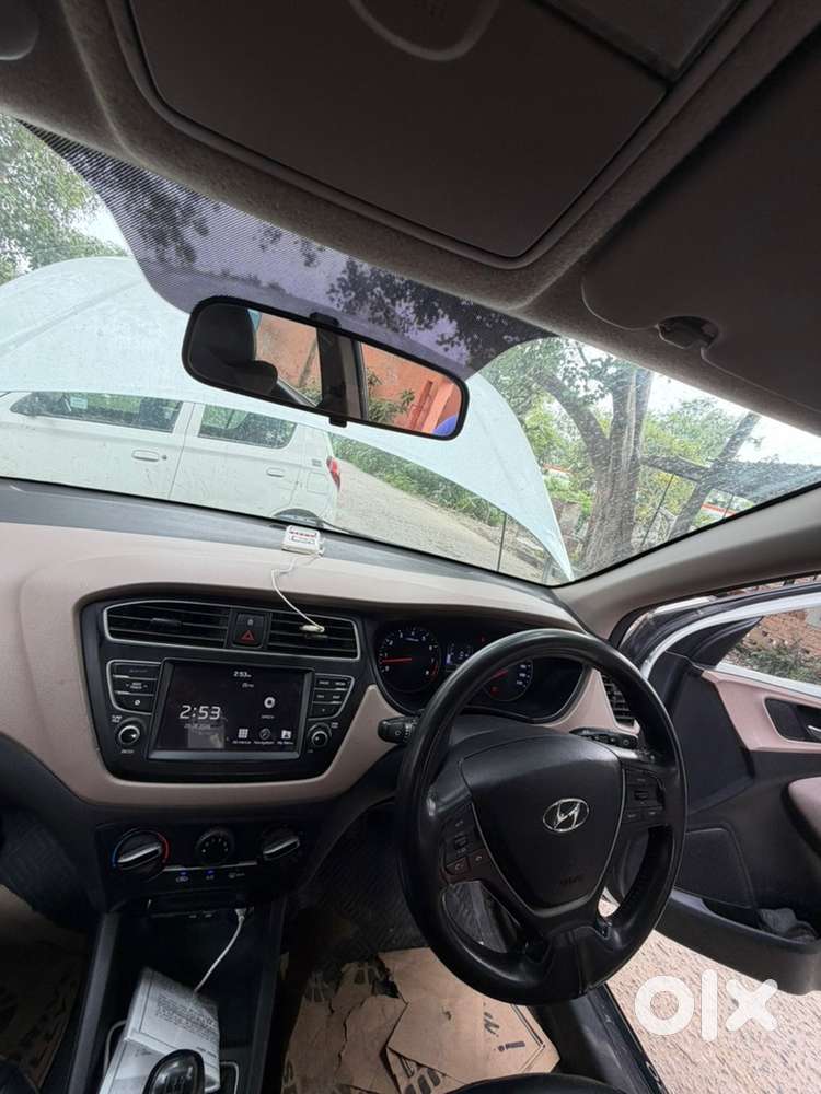 Hyundai I20 Sportz Petrol 2020