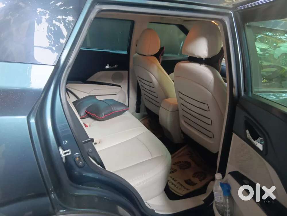 Mahindra Xuv300 W8 Option Diesel, 2022, Diesel