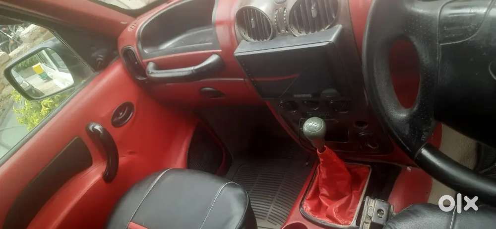 Mahindra Bolero Neo 2013