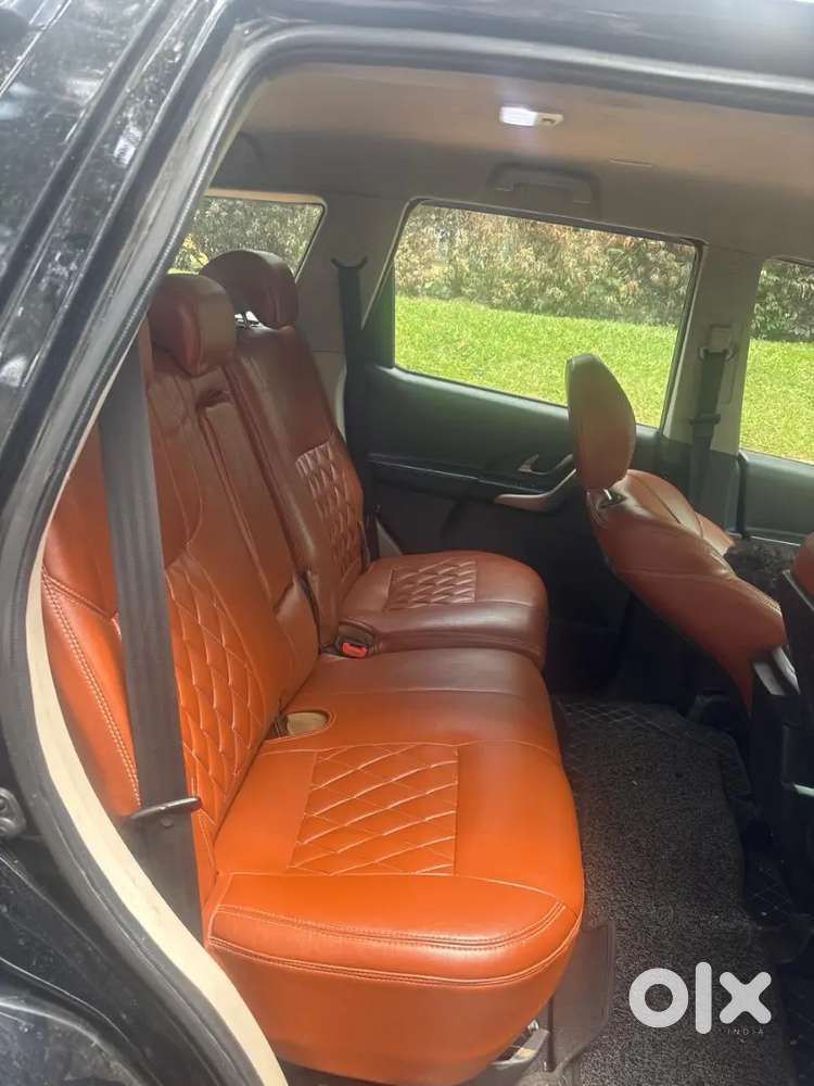 Mahindra Xuv500 2.2 W7 2018