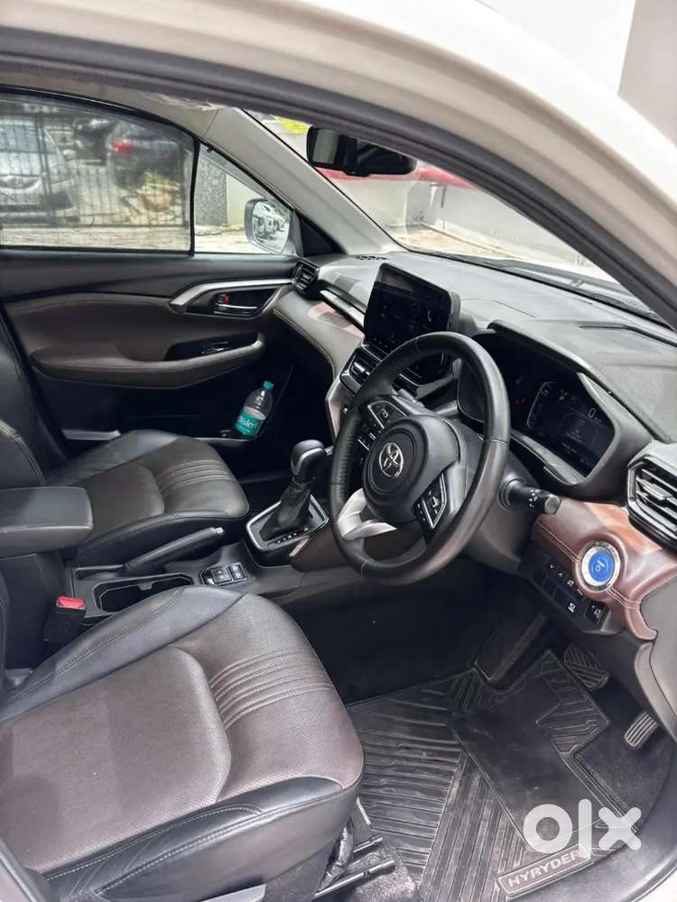 Toyota Urban Cruiser Hyryder 2023