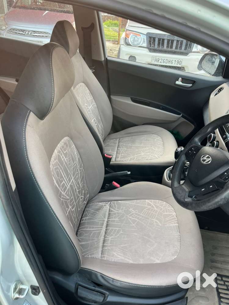 Hyundai Xcent Petrol 2015