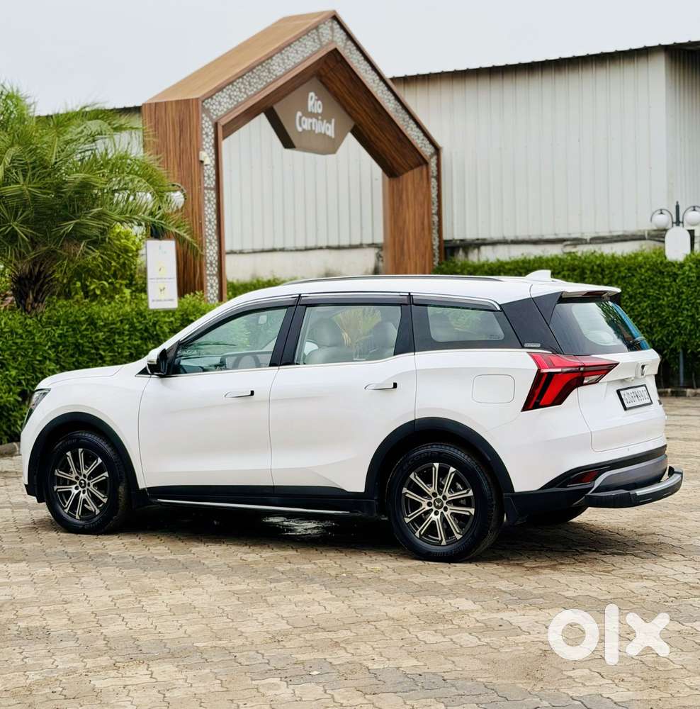 Mahindra Xuv700 2.2 Ax 7 Diesel At Luxury Pack Str Awd, 2023, Diesel