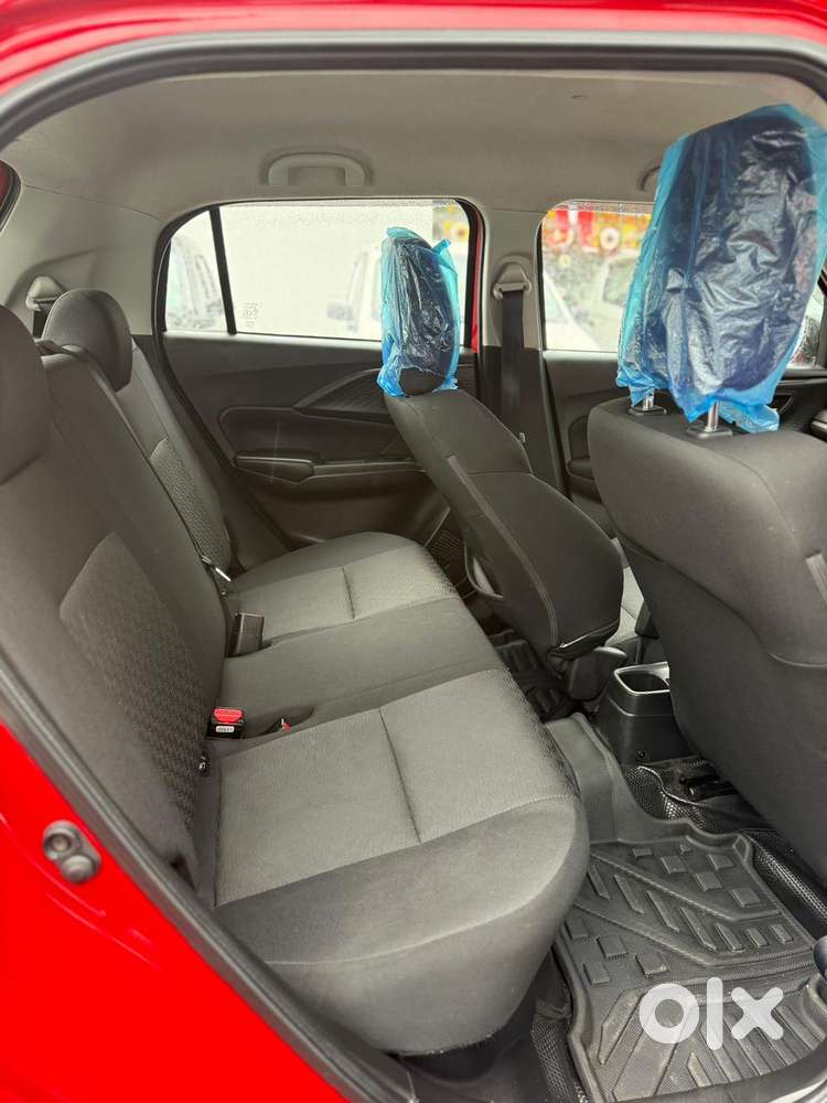 Maruti Suzuki Swift 1.2 Vxi (o), 2025, Petrol