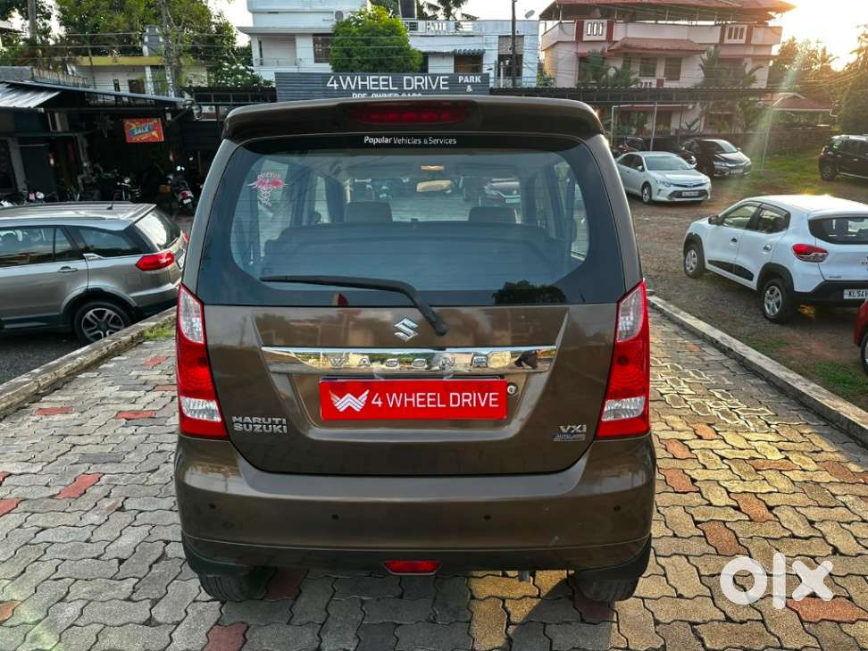 Maruti Suzuki Wagon R Vxi 1.0, 2016, Petrol