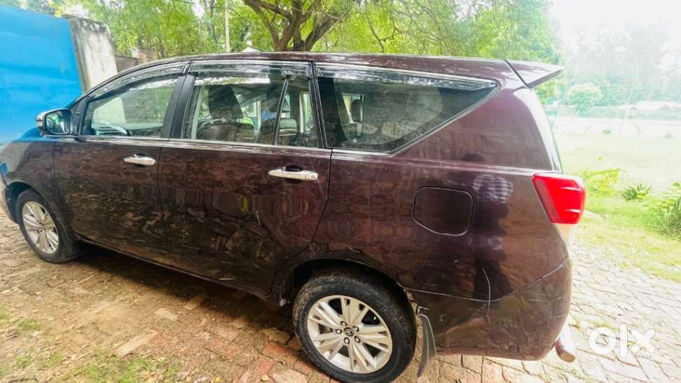 Toyota Innova Crysta 2.4 Z 7 Str, 2016, Diesel