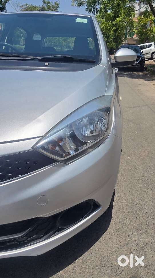 Tata Tiago 1.2 Revotron Xt, 2017, Petrol