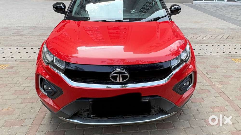 Single Handily Driven Tata Nexon Diesel Top Model
