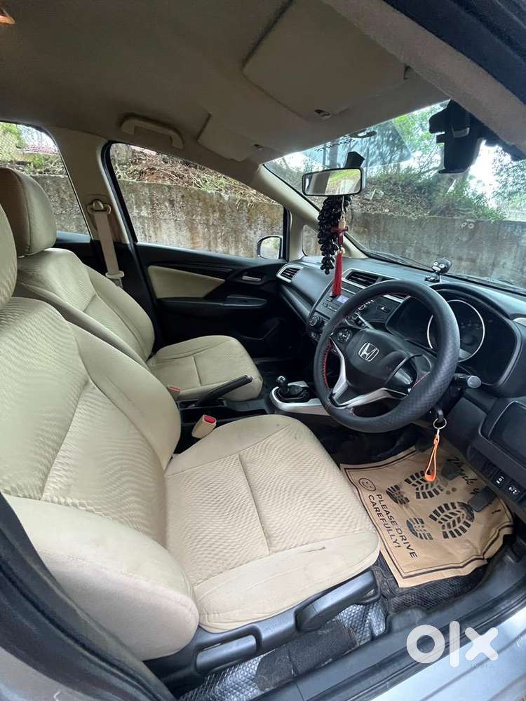 Honda Jazz 2016 Diesel Well Maintained