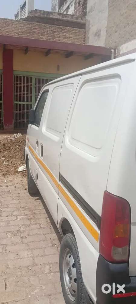 Eeco Cargo Cng Petrol