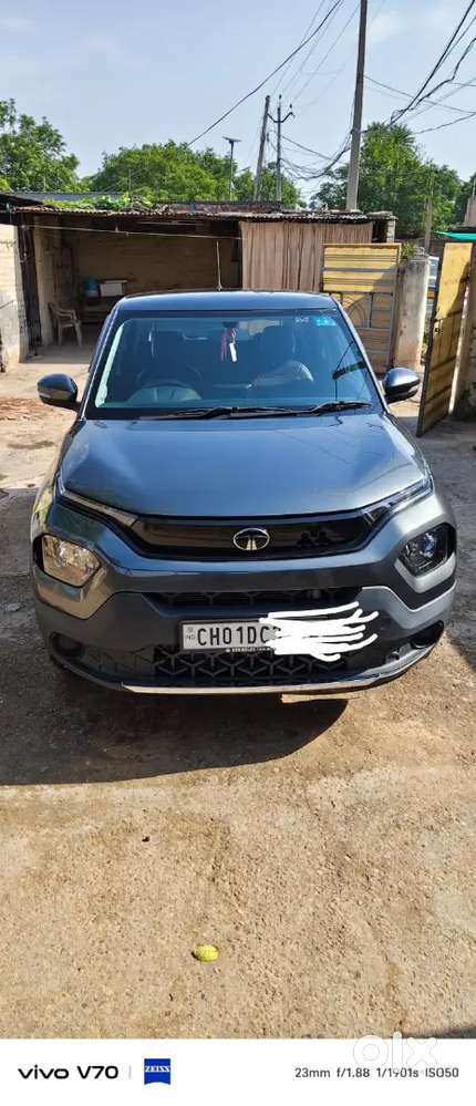 Tata Punch 1.2 Revotron 2025