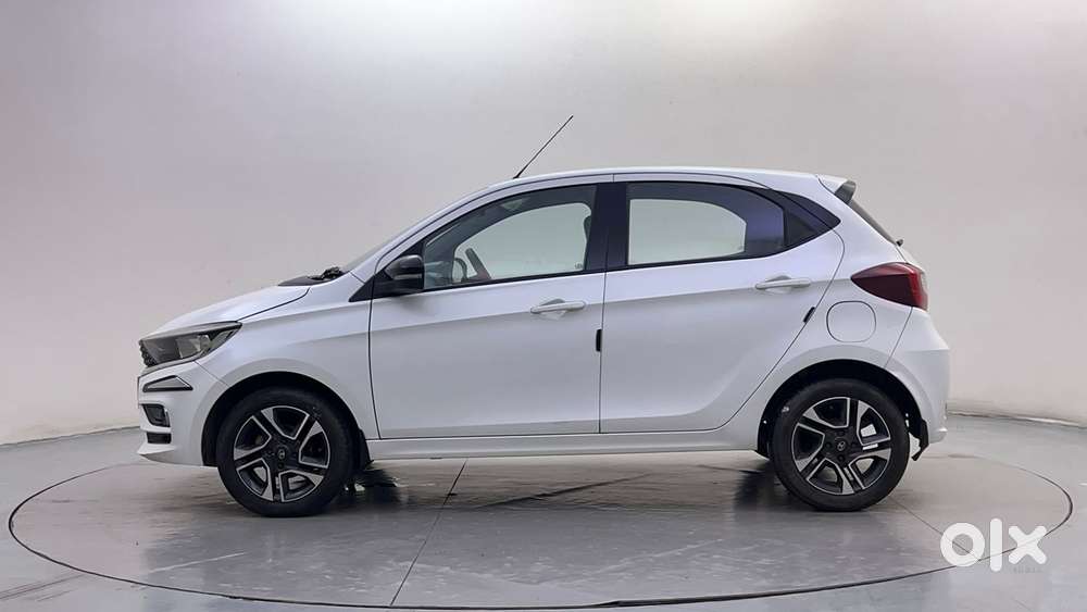 Tata Tiago Xza Plus, 2022, Petrol